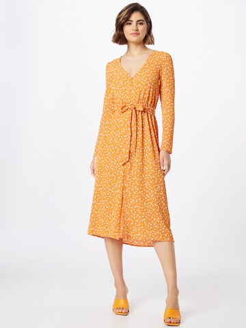 Robe-chemise Monki en orange : devant