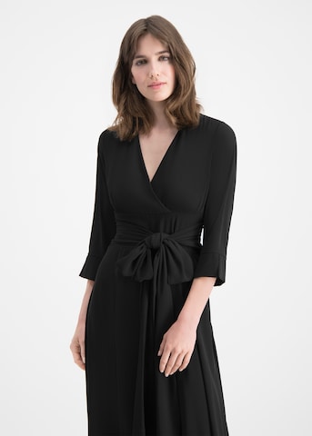 Robe 'Nilano' Nicowa en noir
