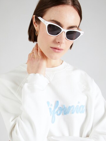 Rich & Royal Sweatshirt 'California' in White