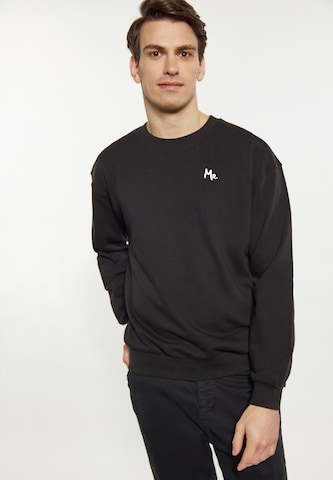 MO Sweatshirt in Zwart: voorkant