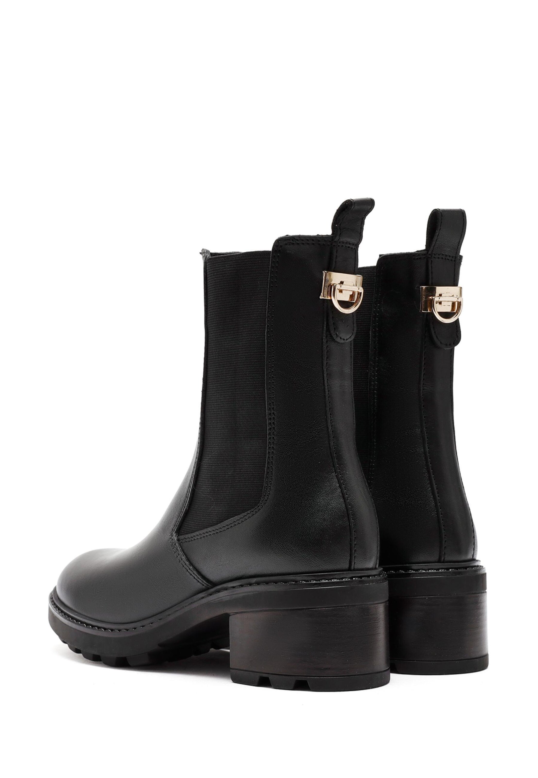 Derimod Chelsea boots in Black