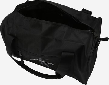 Calvin Klein Jeans Weekender in Black