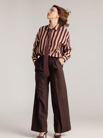 Pantaloni de la Dixie pe maro