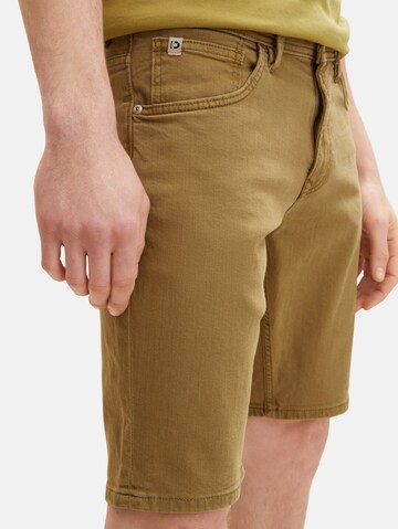 TOM TAILOR DENIM Regular Shorts in Braun