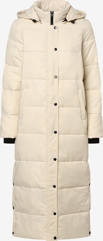 Aygill's Winter Coat in Beige: front