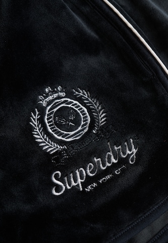 Regular Pantalon 'Country Club' Superdry & Co en noir