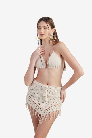 HOLLY LOLLY Triangel Bikini in Beige: voorkant