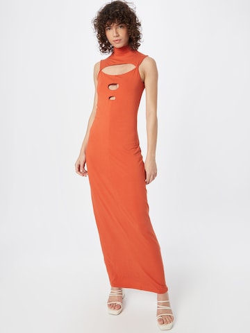 NU-IN Dress in Orange: front