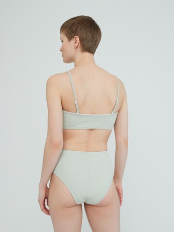 EDITED Bustier Bikinitop 'Caio' in Grün