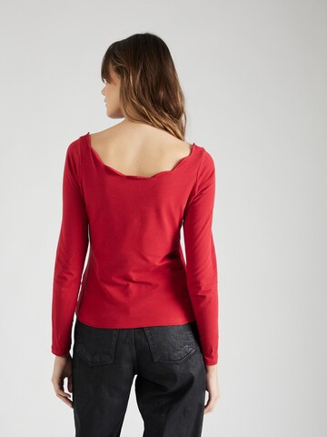 T-shirt 'Charlotte' ABOUT YOU en rouge