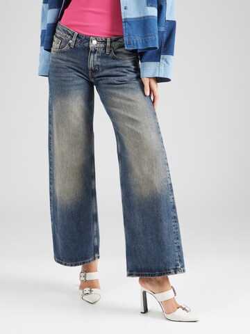 Monki Loosefit Τζιν σε μπλε: μπροστά