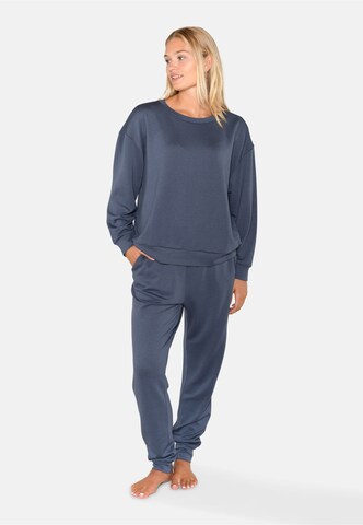 CC DK - Camisa de pijama 'Svea' em azul: frente