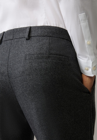 STRELLSON Regular Pantalon ' Lois ' in Grijs