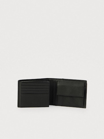 Portofel de la Calvin Klein pe negru