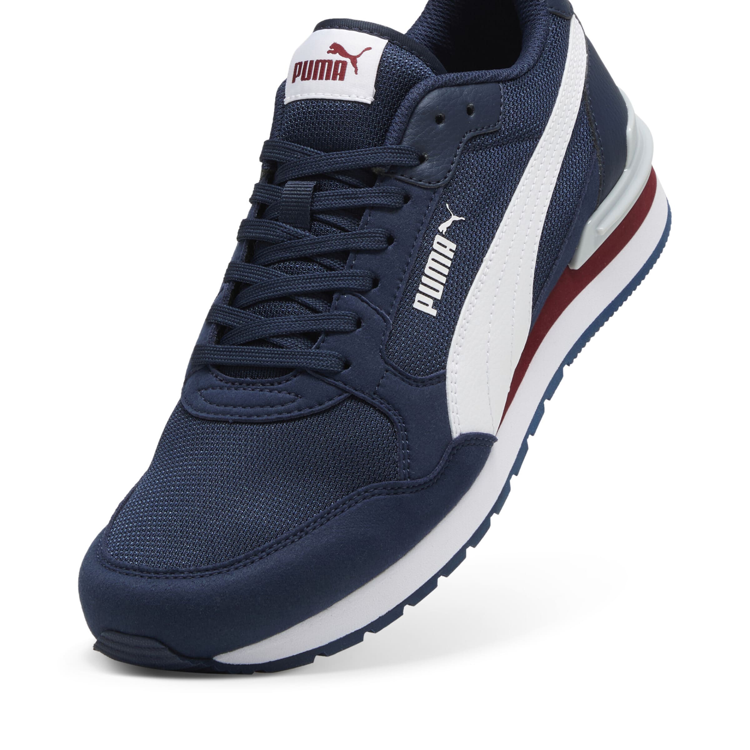PUMA Platform trainers 'ST Runner v4' in Blue: front