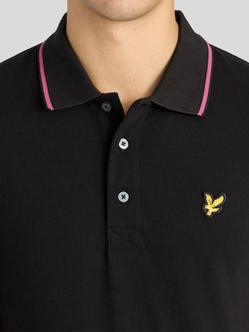 Tricou de la Lyle & Scott pe negru