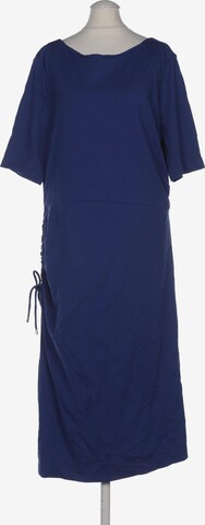 ESCADA Dress in XXL in Blue: front