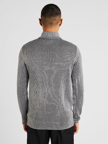 Pull-over BRAVE SOUL en gris