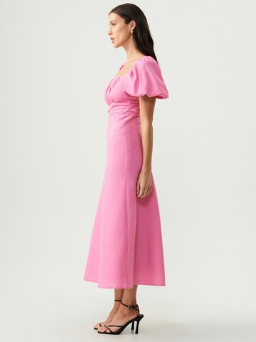 Sável Dress 'DIAZ' in Pink