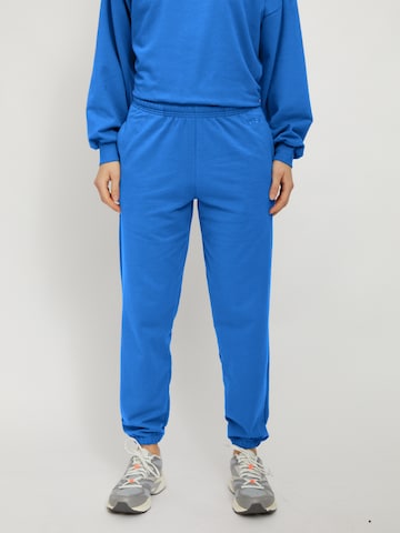 mazine Loose fit Pants 'Berea' in Blue: front