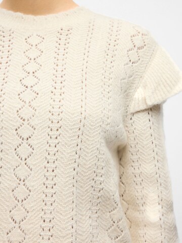 OBJECT Sweater in White