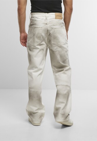 2Y Studios Baggy Jeans 'Sorin' in Wit
