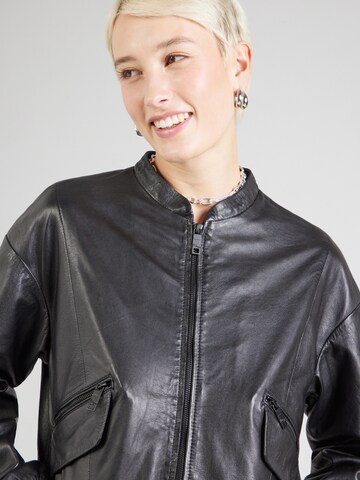 Maze Between-season jacket in Black
