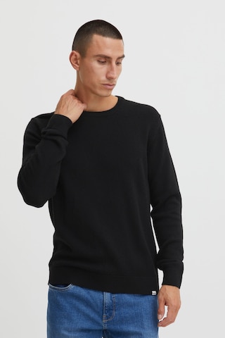 !Solid Sweater in Black: front