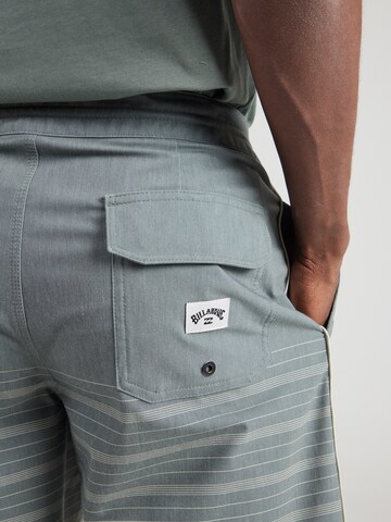 Pantaloncini da surf '73' di BILLABONG in blu