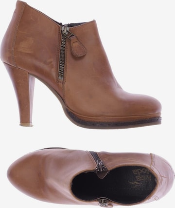ALBA MODA Dress Boots in 38 in Brown: front