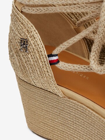 TOMMY HILFIGER Sandals 'Braided' in Gold