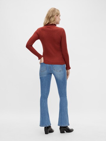 VILA Sweater in Red