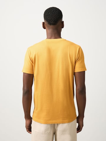 T-Shirt Next en jaune