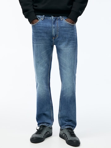 Regular Jean Pull&Bear en bleu : devant