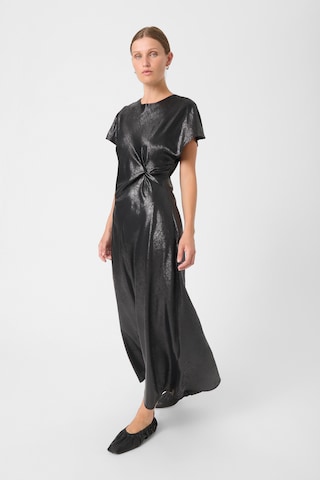 SOAKED IN LUXURY Jurk 'Mirmir' in Zwart