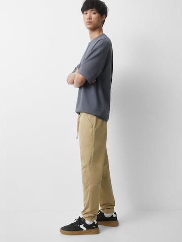 Pull&Bear Tapered Nadrág - bézs: elől