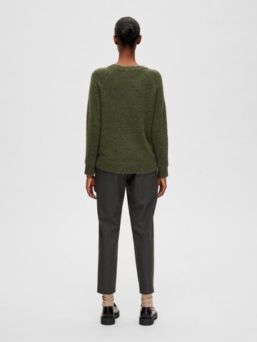 Selected Femme Petite Sweater 'Lulu' in Green