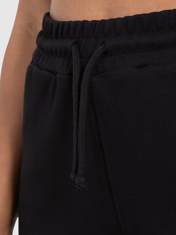 Smilodox Regular Broek ' Fayne Pro ' in Zwart