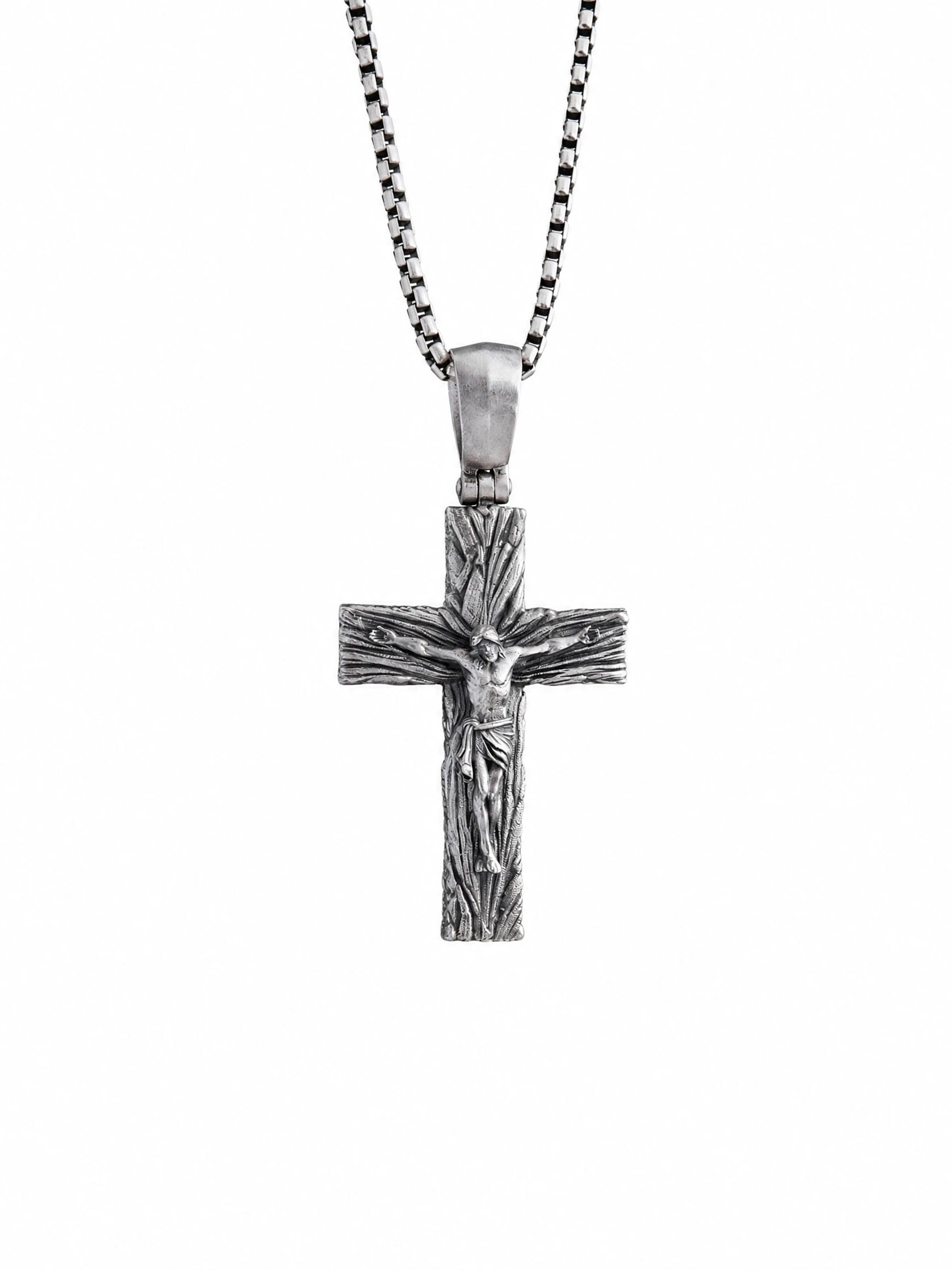 Pendentif 'CHRIST CRUCIFIX. SALVATION' REYTEL en argent : devant
