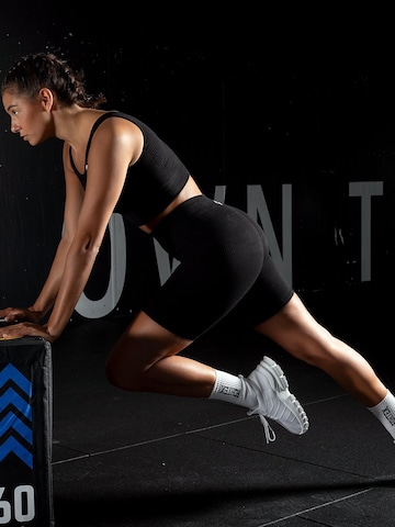 Fortex Fitness Skinny Leggings 'Essential Seamless Shorts' in Zwart