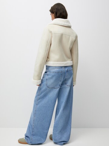 Pull&Bear Jacke in Beige