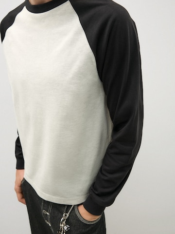 Bershka Bluser & t-shirts i sort