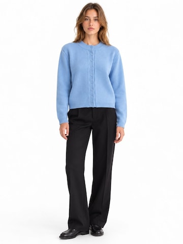 Viorna Knit Cardigan 'Strickjacken' in Blue