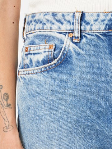 Regular Jeans 'Maggie X' de la LTB pe albastru