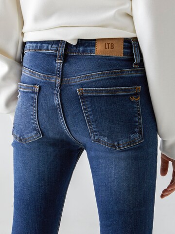 LTB Flared Jeans 'Rosie G' in Blue