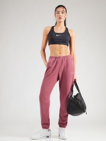Tapered Pantaloni 'Studio Fleece' de la Nike Sportswear pe roz