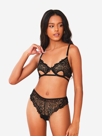 Cupshe Bustier Wäsche-Sets 'CAA11H6C002AA'‌‌ in Schwarz: Vorderseite