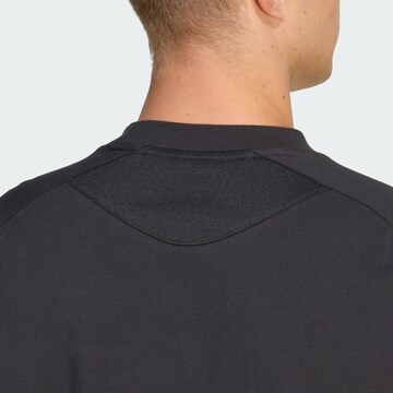 ADIDAS PERFORMANCE - Camiseta funcional 'Tiro Travel' en negro