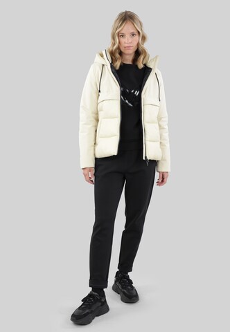 Fuchs Schmitt Between-Season Jacket 'Viroblock' in White: front