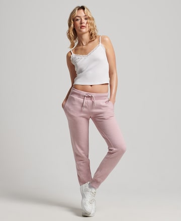 Effilé Pantalon Superdry en rose